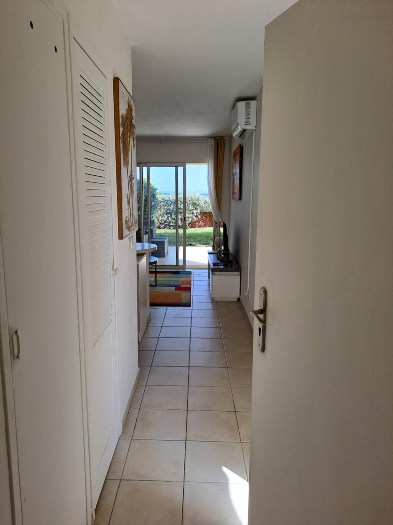 Rdc Appartement En Bord De Mer Au Son Des Vagues Le Moule Luaran gambar