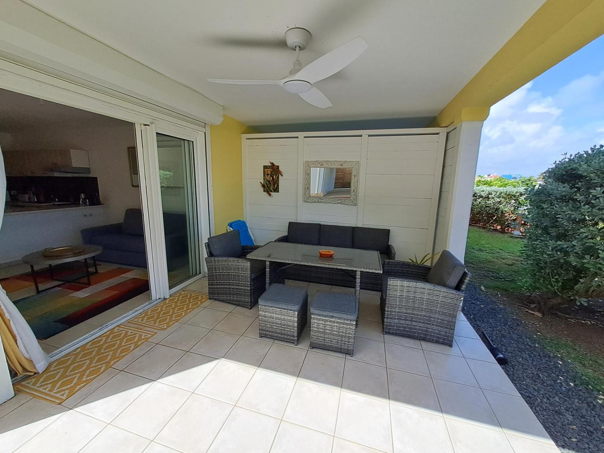 Rdc Appartement En Bord De Mer Au Son Des Vagues Le Moule Luaran gambar